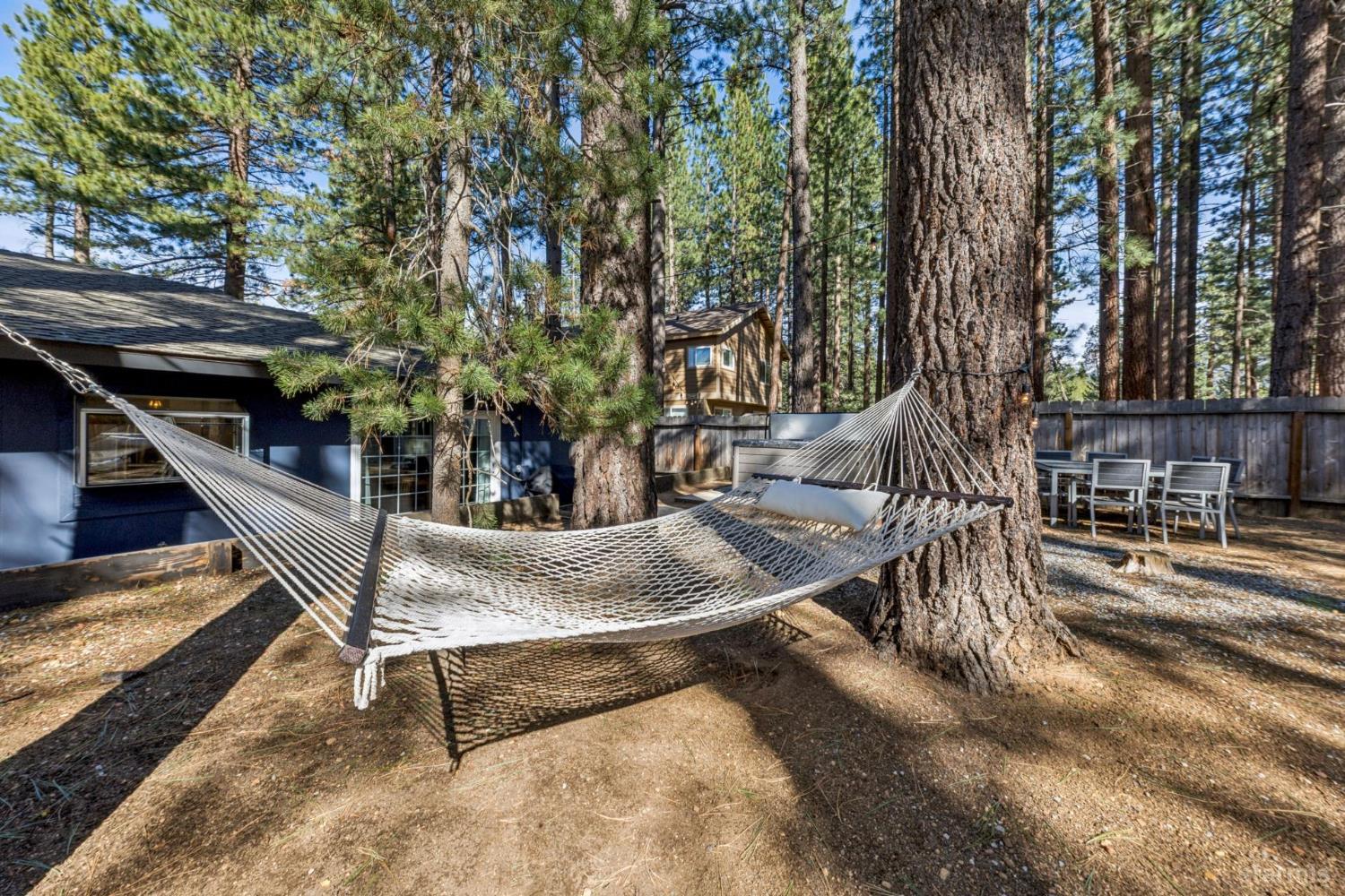 1320 Chinquapin Drive