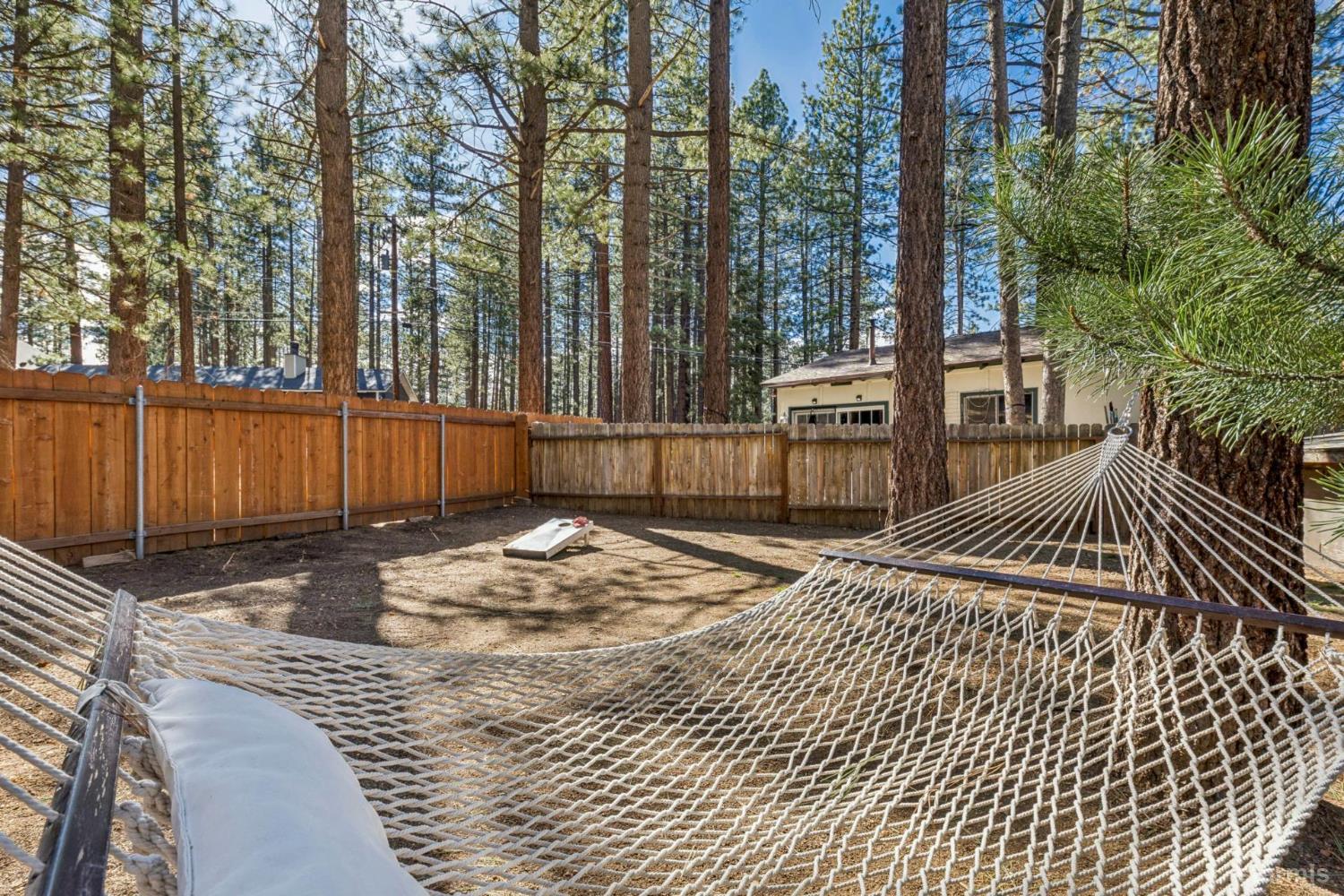 1320 Chinquapin Drive