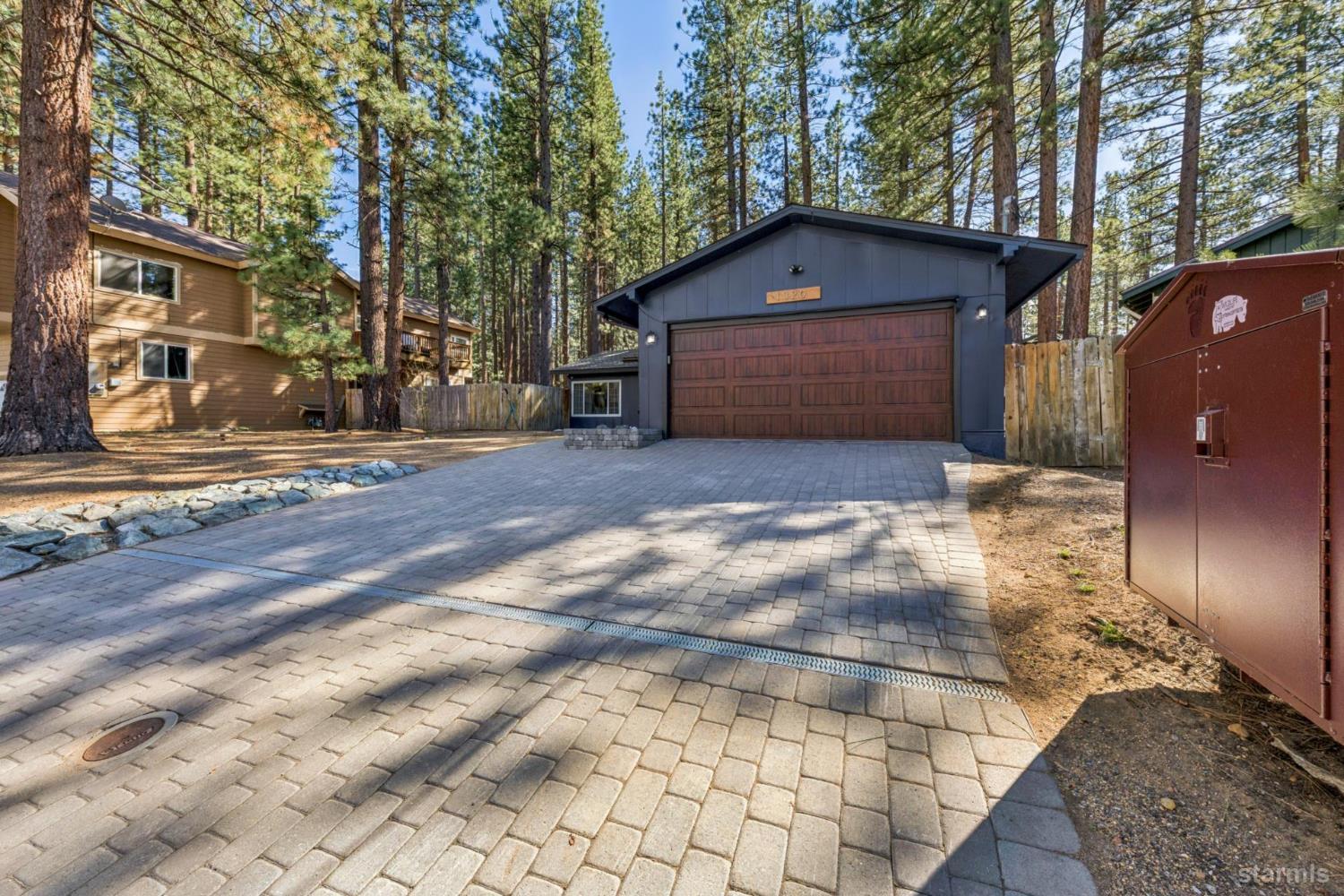 1320 Chinquapin Drive