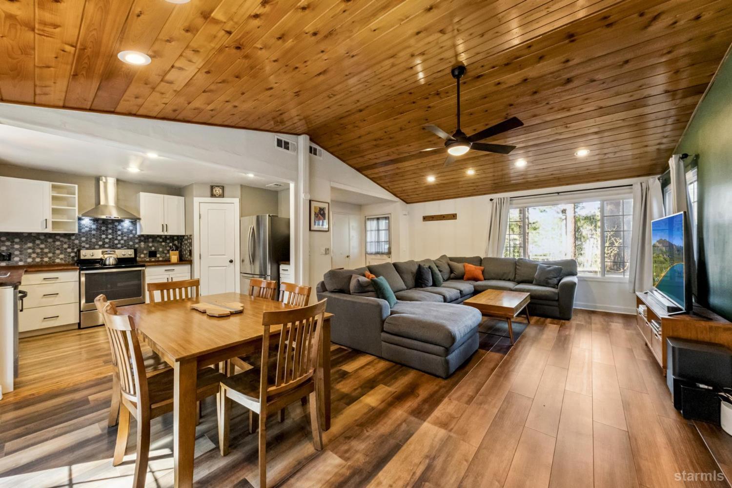 1320 Chinquapin Drive