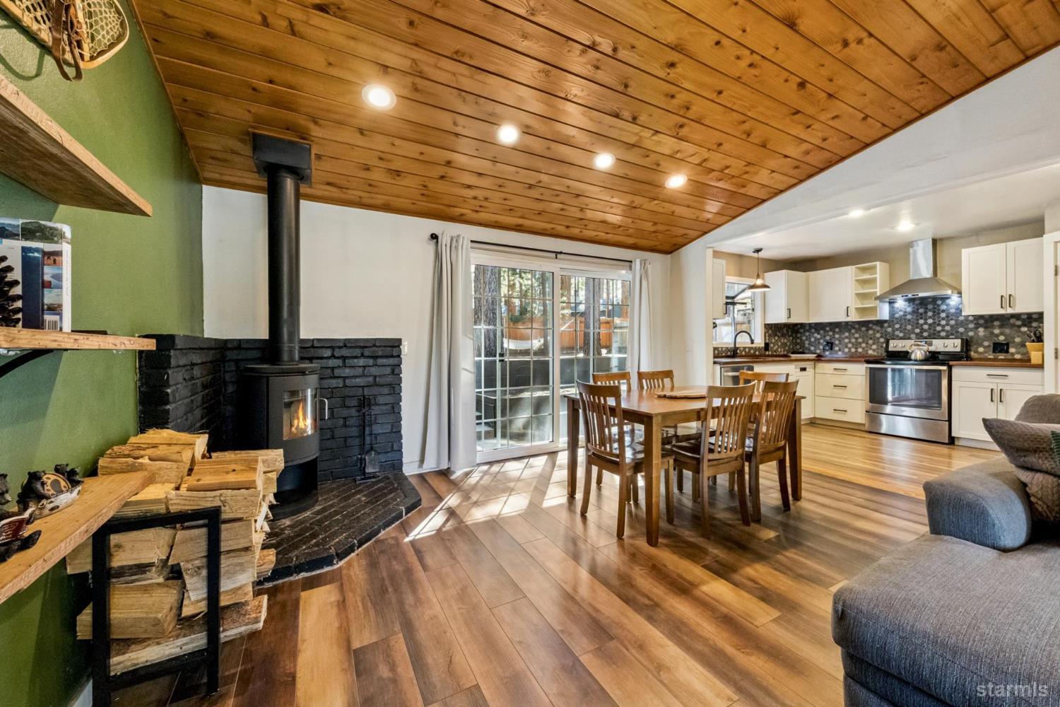 1320 Chinquapin Drive