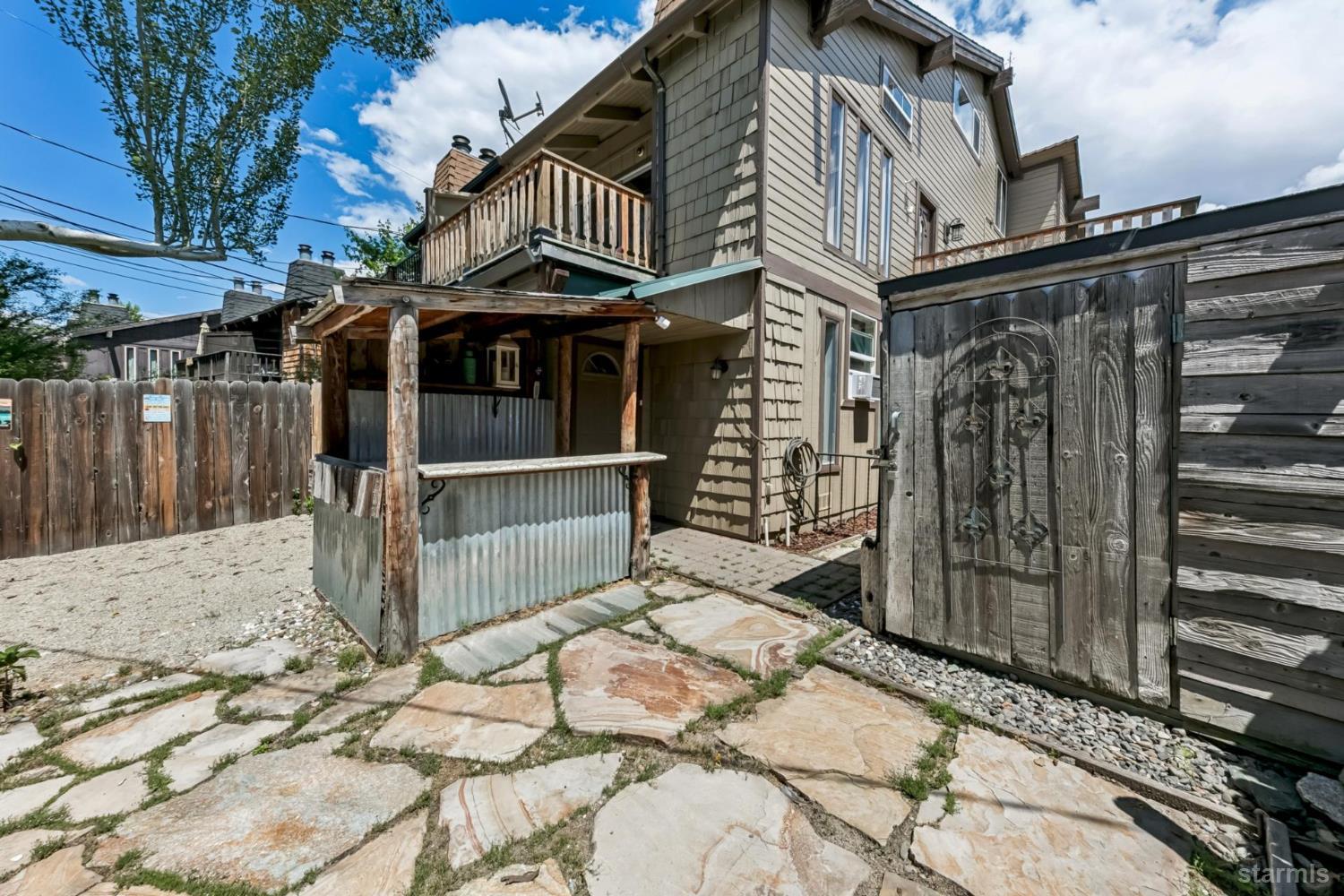 158 Aynes Court Unit: A