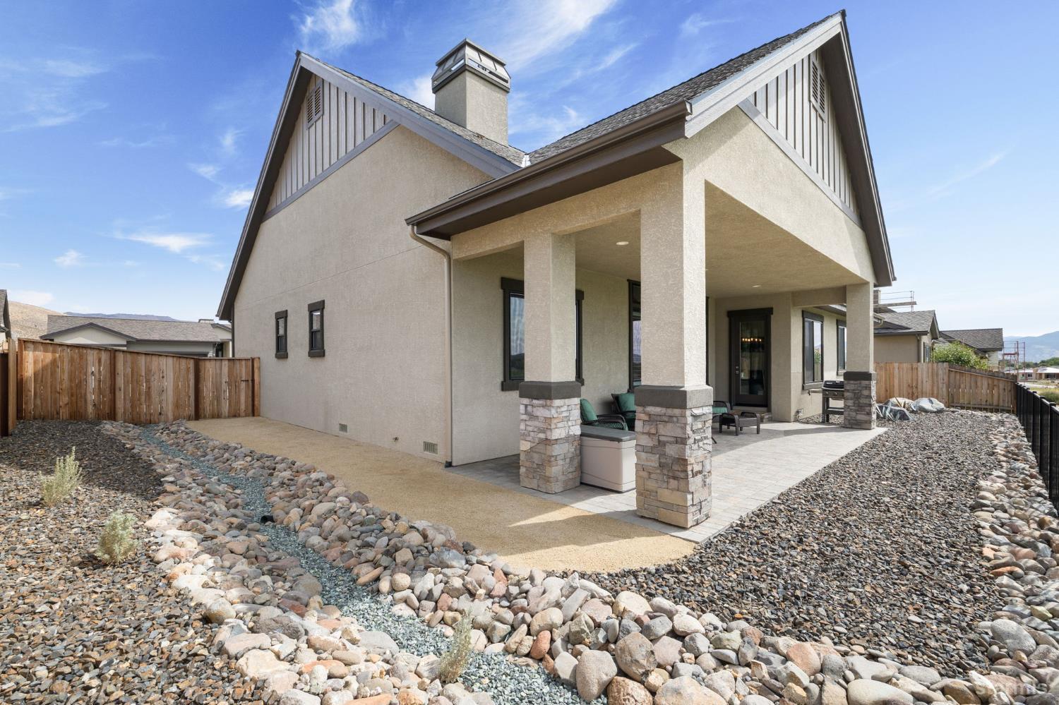 1567 White Hawk Lane