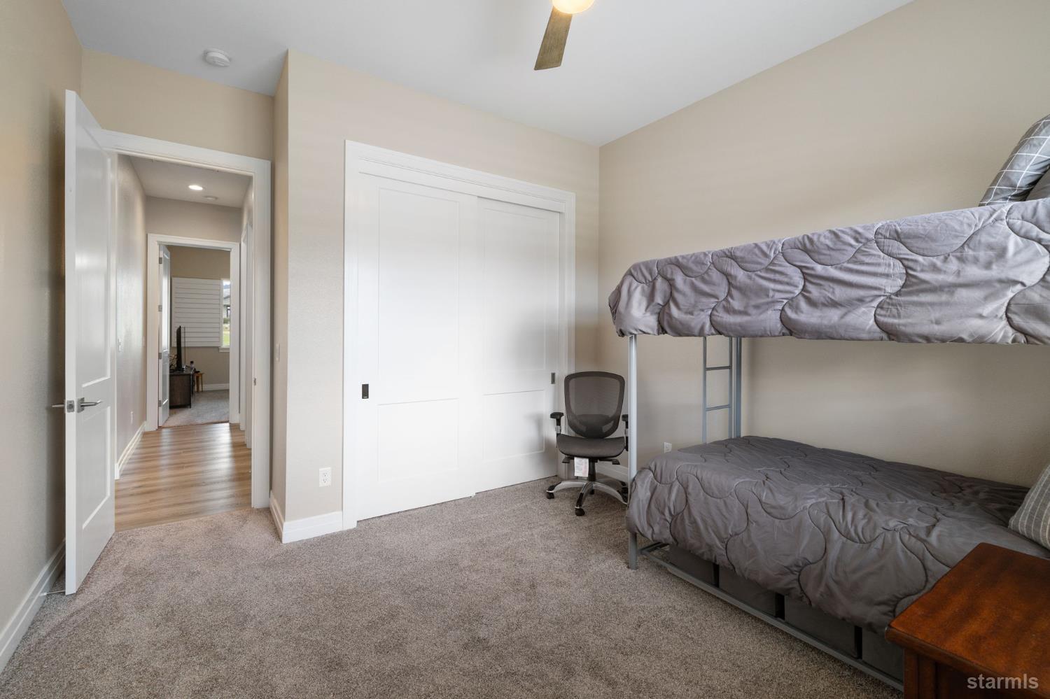 1567 White Hawk Lane