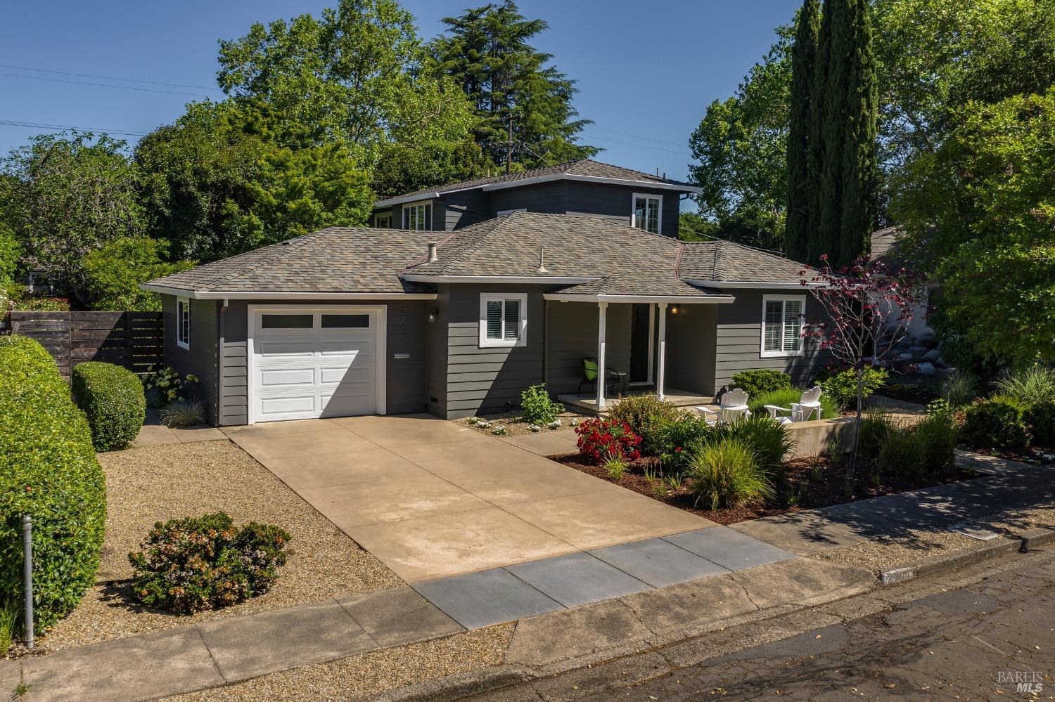 2707 Midway Dr