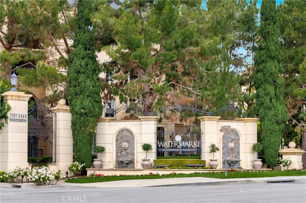 2459 Watermarke Place