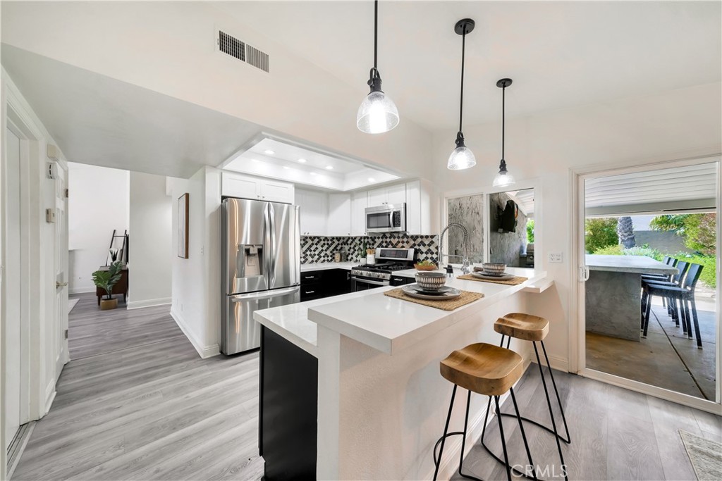 25401 Costeau Street