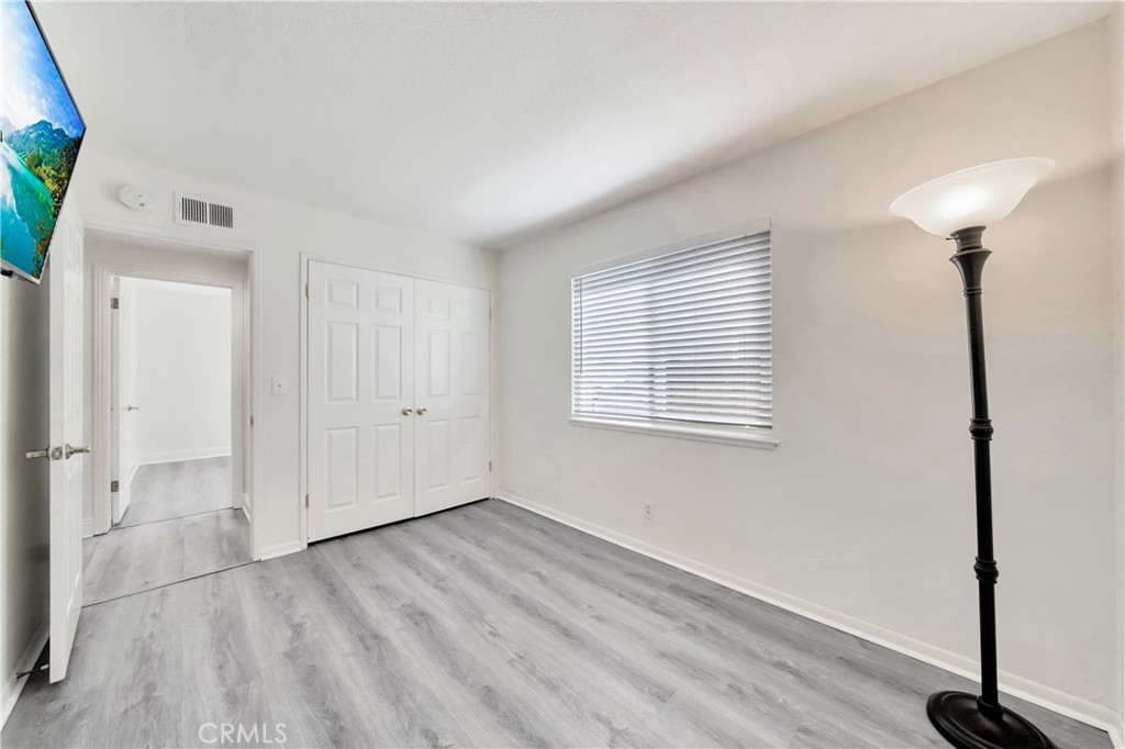 25401 Costeau Street