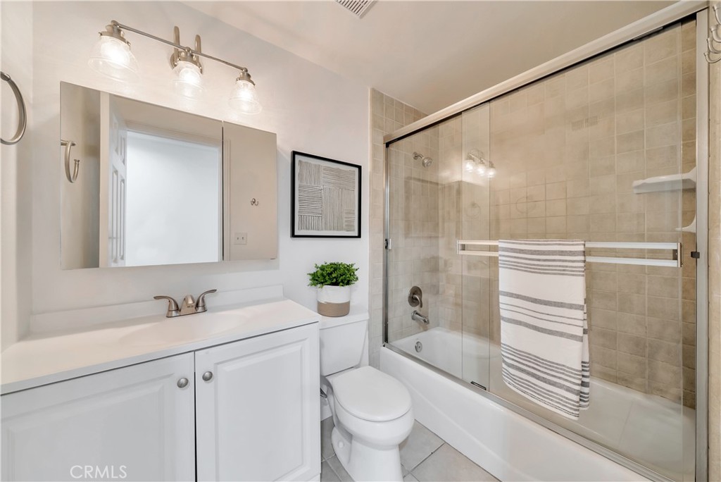 25401 Costeau Street