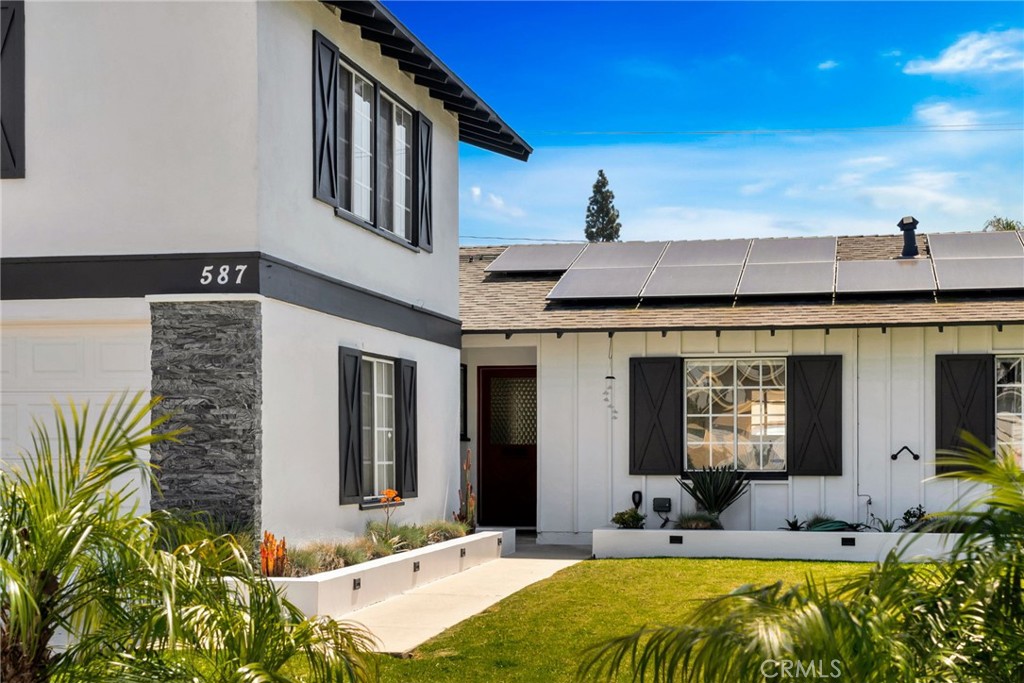 587 Traverse Drive