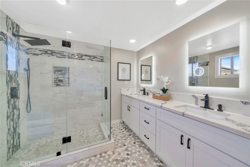 587 Traverse Drive
