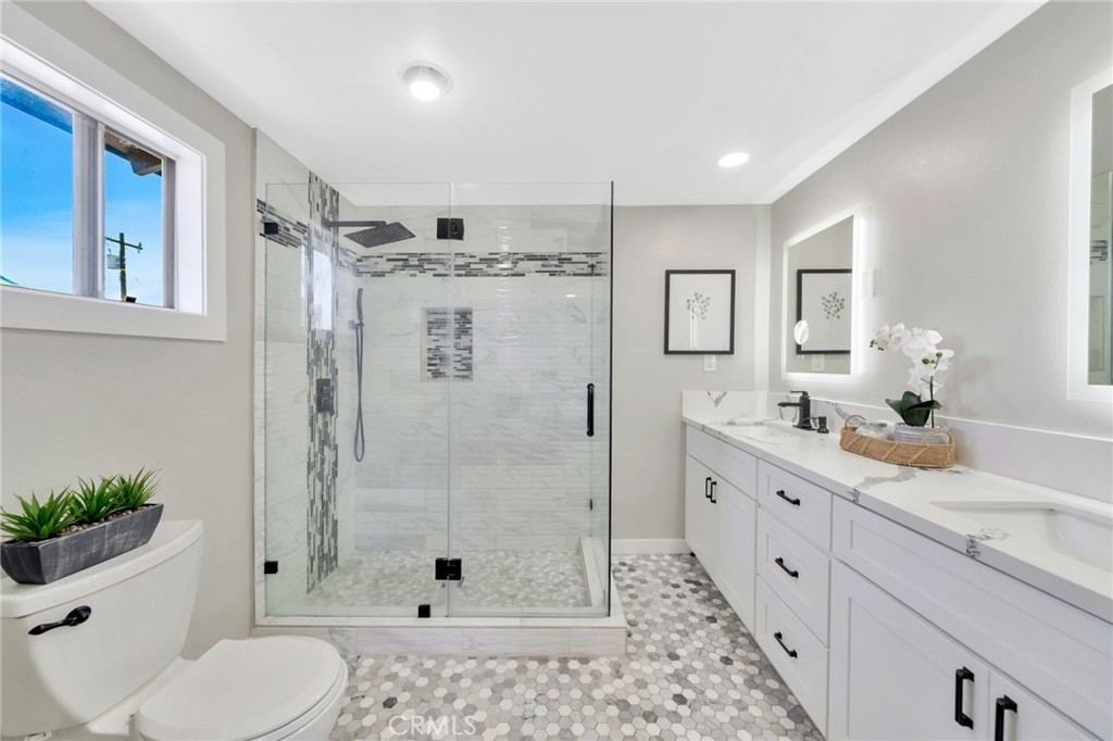 587 Traverse Drive