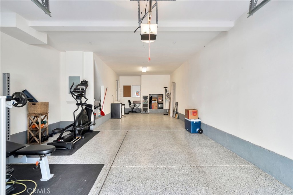 5325 Pacific Terrace 102