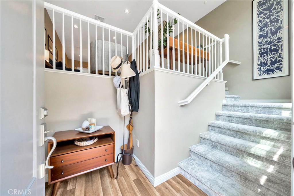 5325 Pacific Terrace 102