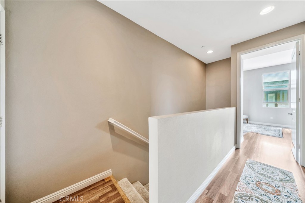 5325 Pacific Terrace 102