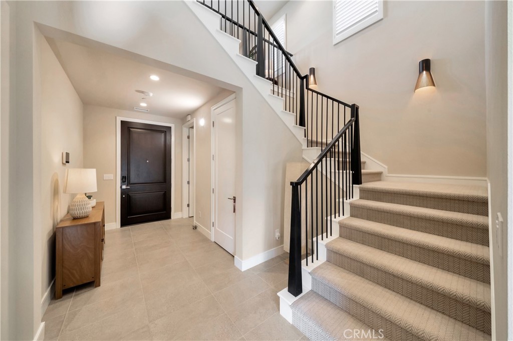 111 Linda Vista