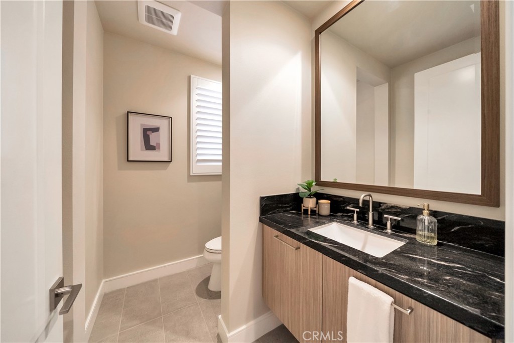111 Linda Vista