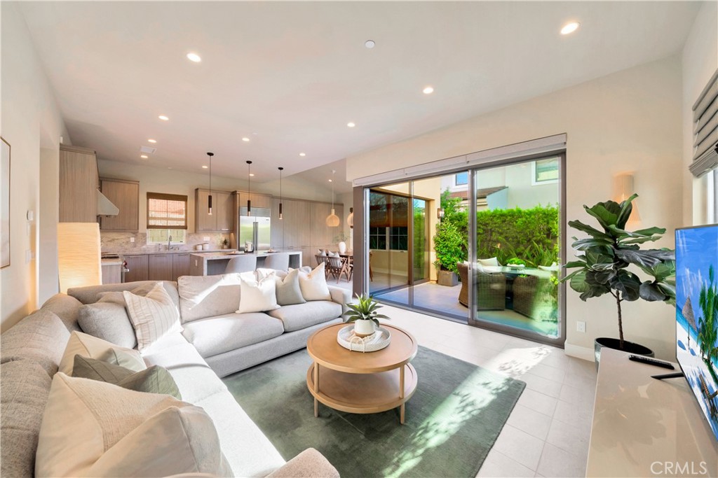 111 Linda Vista