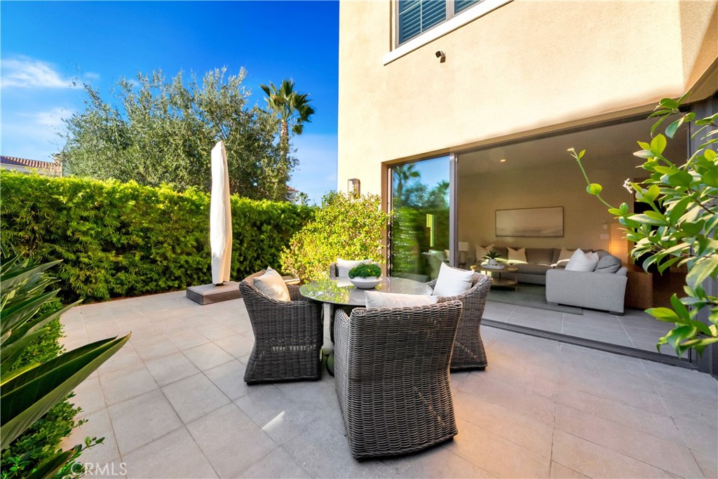 111 Linda Vista