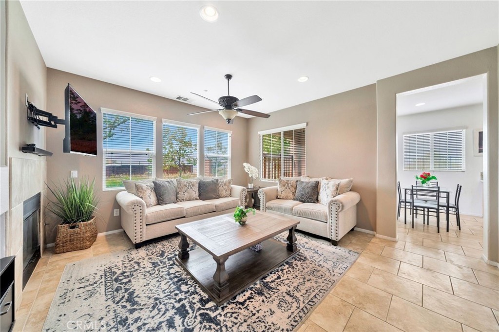 15427 Park Point 102