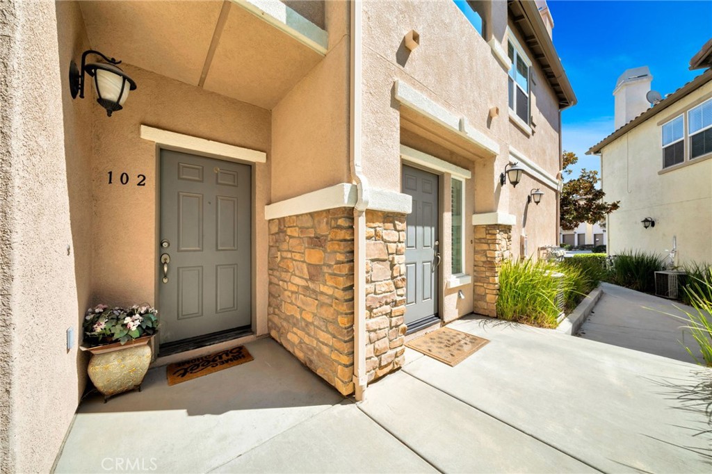 15427 Park Point 102