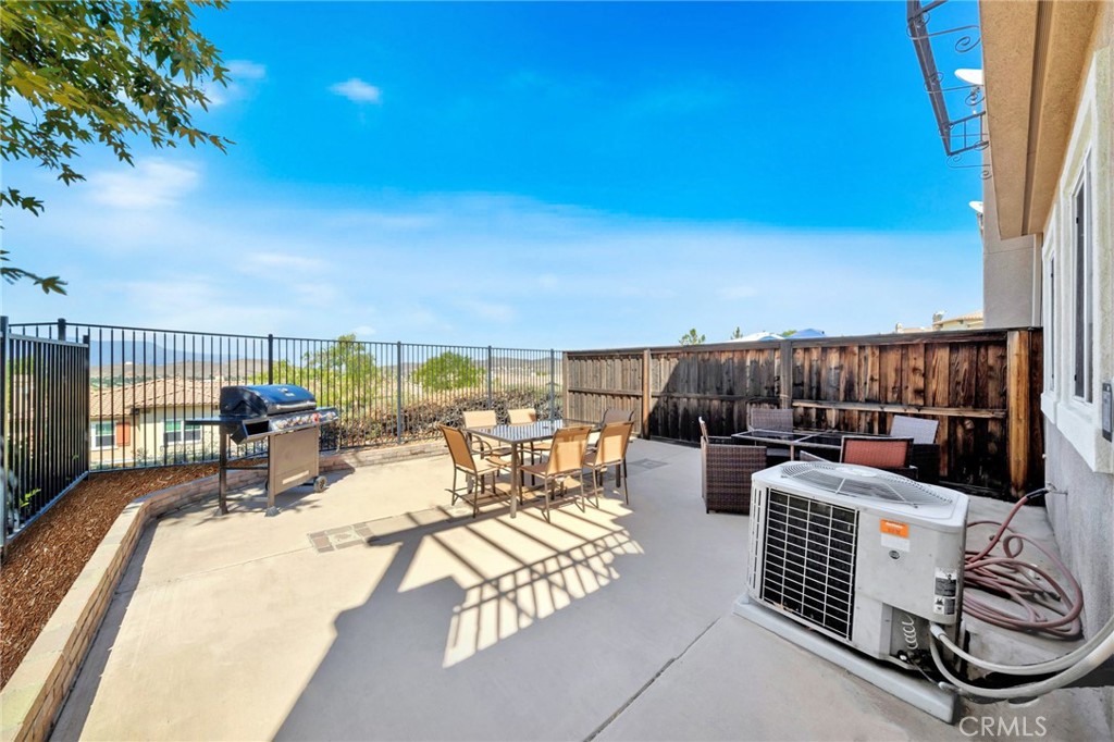 15427 Park Point 102