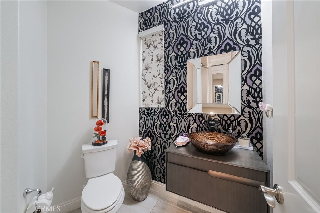 1132 Summit Oak