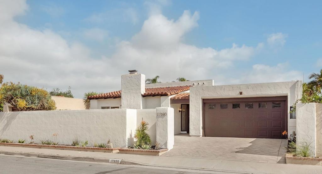 17690 San Rafael St