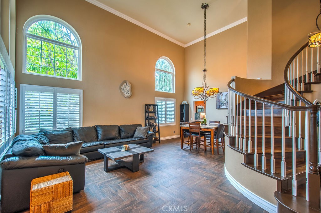 56 Monserrat Place