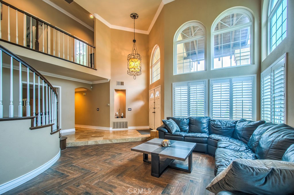 56 Monserrat Place
