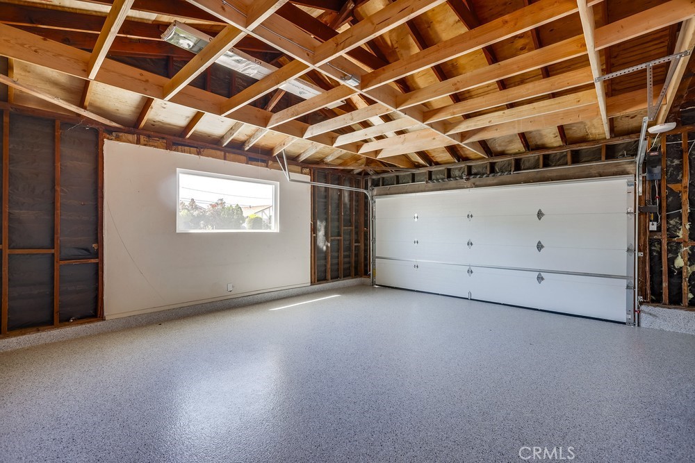 1461 W Flower Avenue