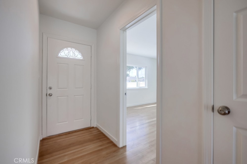 1461 W Flower Avenue