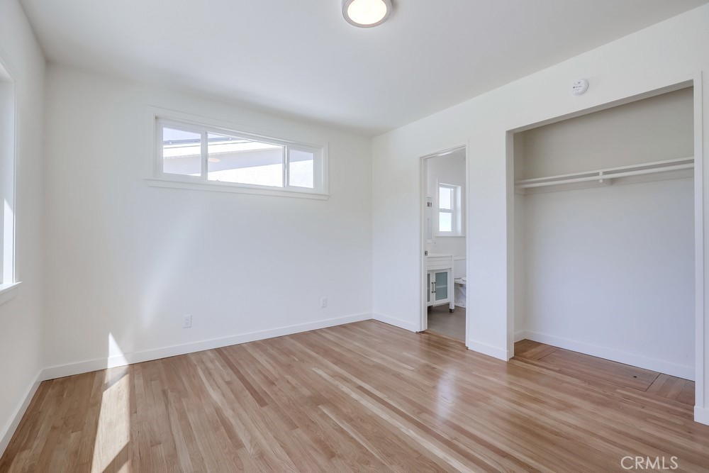 1461 W Flower Avenue