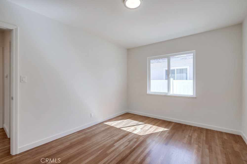 1461 W Flower Avenue