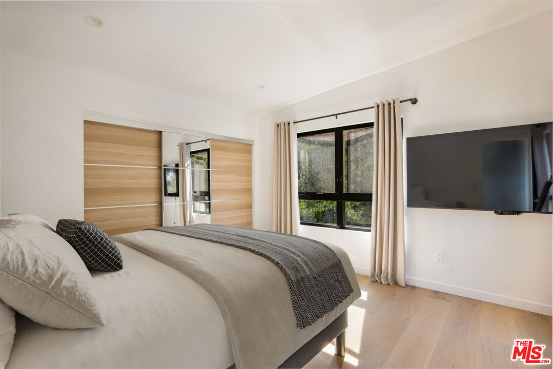 14664 Valley Vista Blvd