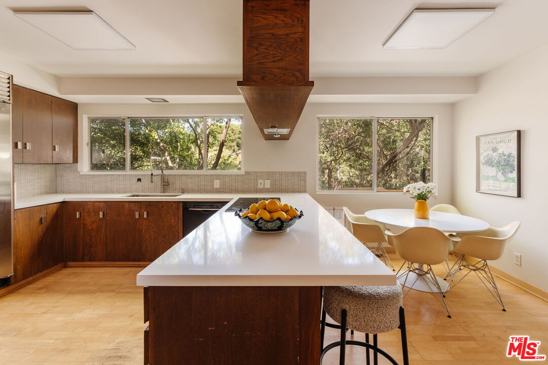 3493 Valley Meadow Rd