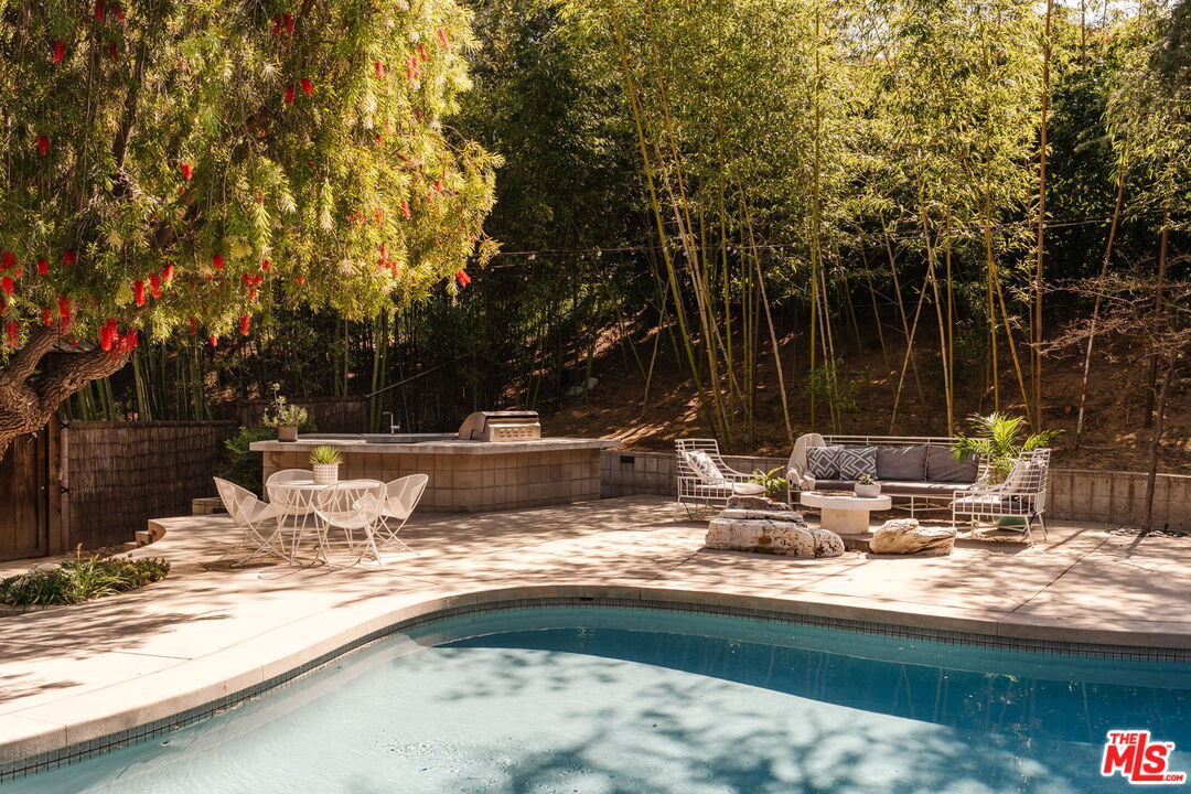 3493 Valley Meadow Rd