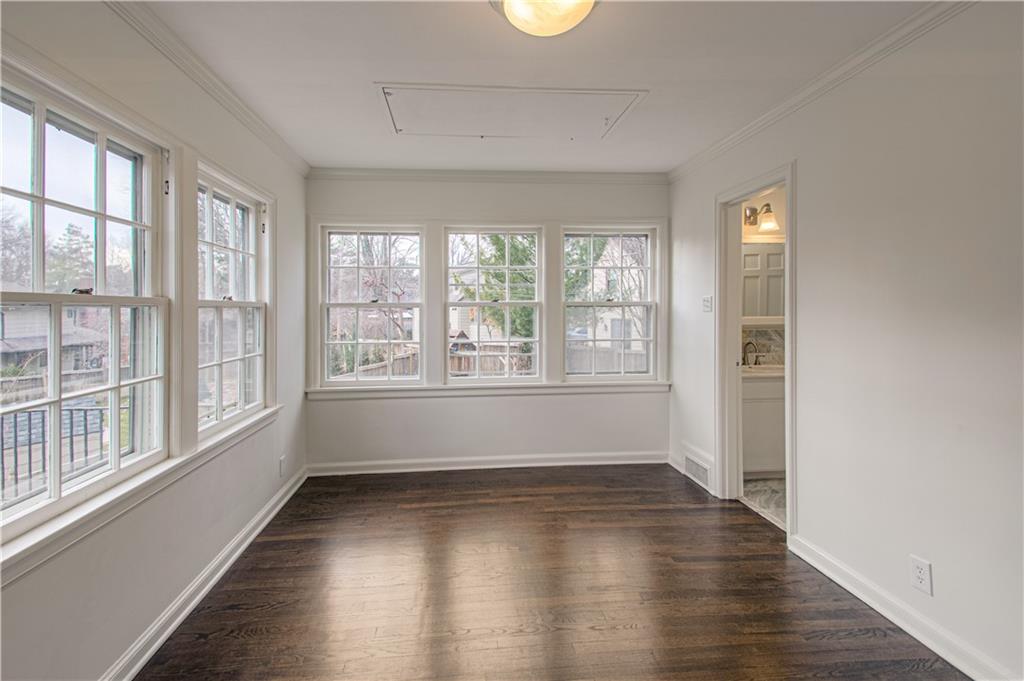 6428 Overbrook Road Ward Residential Kansas City Real Estate Agents