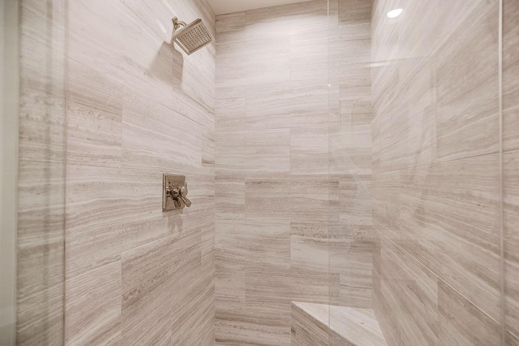 433 Ward Parkway Unit: 2N