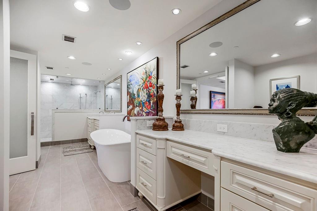 433 Ward Parkway Unit: 2N