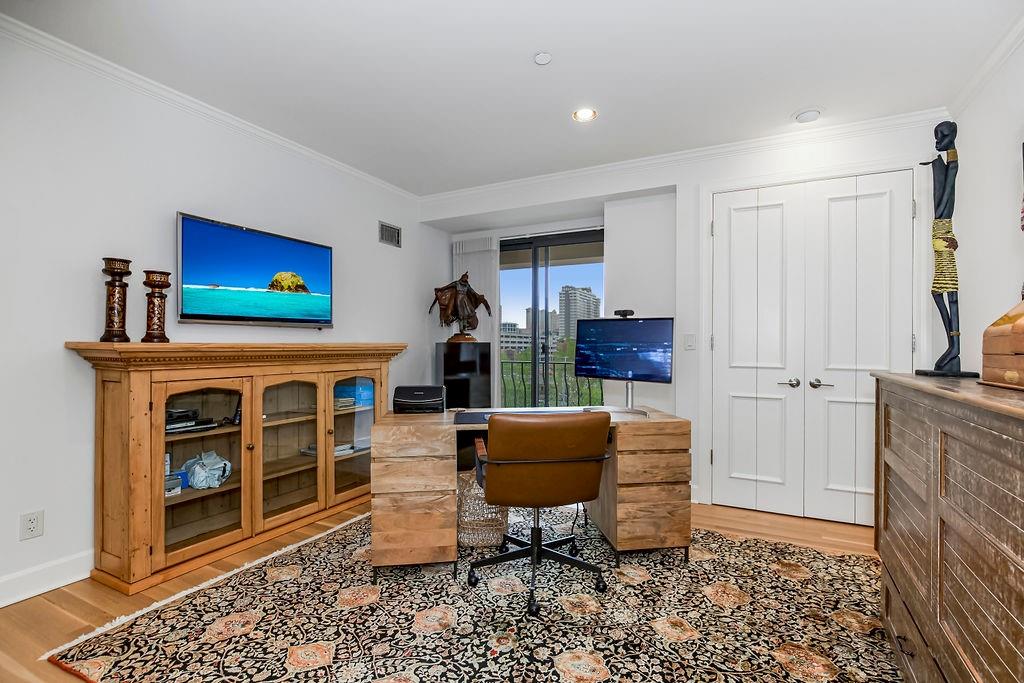 433 Ward Parkway Unit: 2N