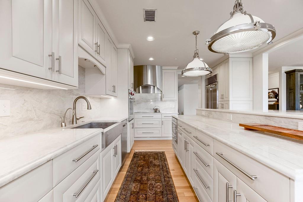 433 Ward Parkway Unit: 2N