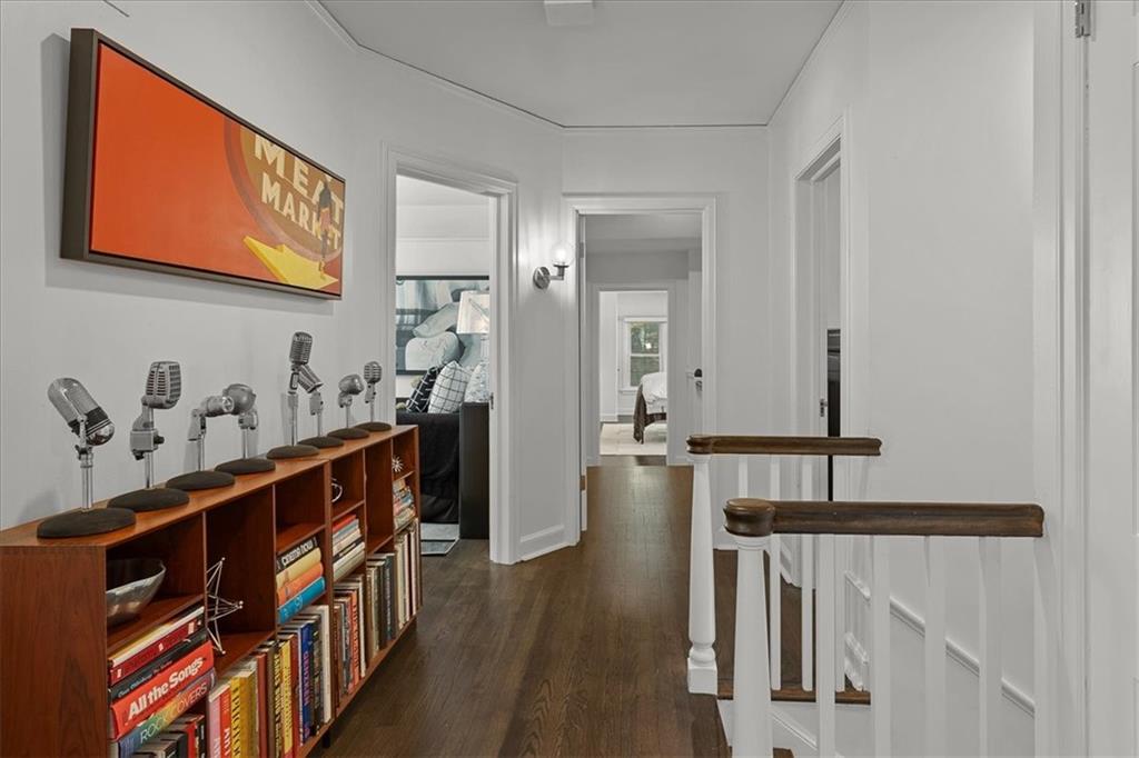 835 W 53rd Terrace
