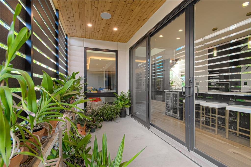 4620 Genessee Street