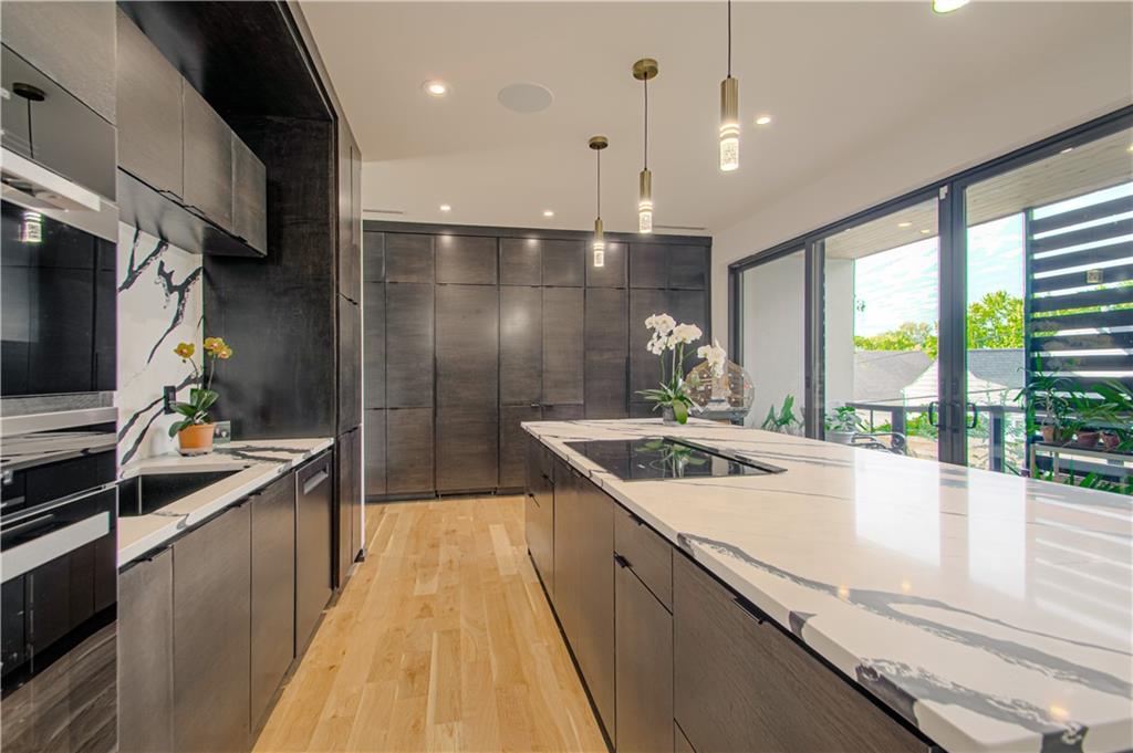 4620 Genessee Street