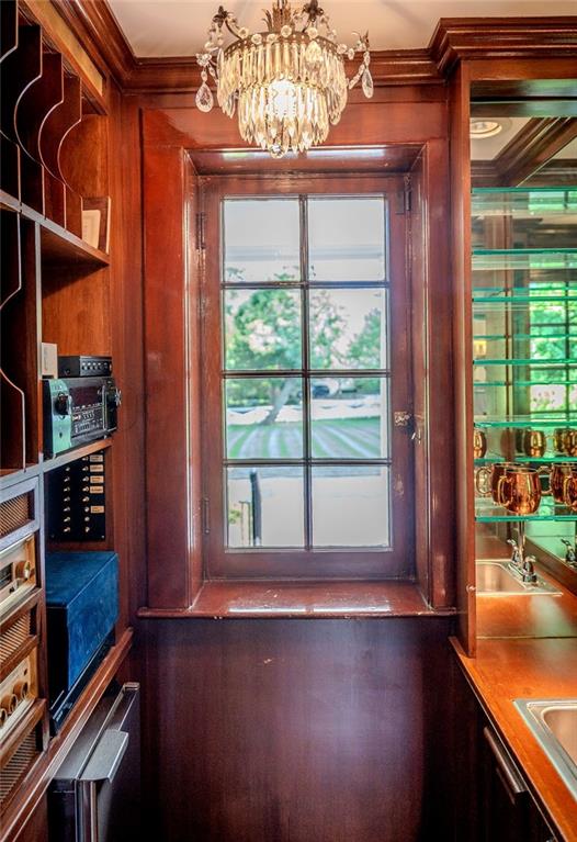 800 W 52nd Street