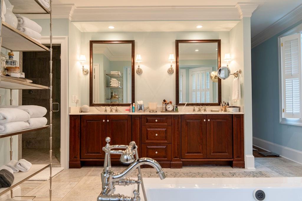 800 W 52nd Street