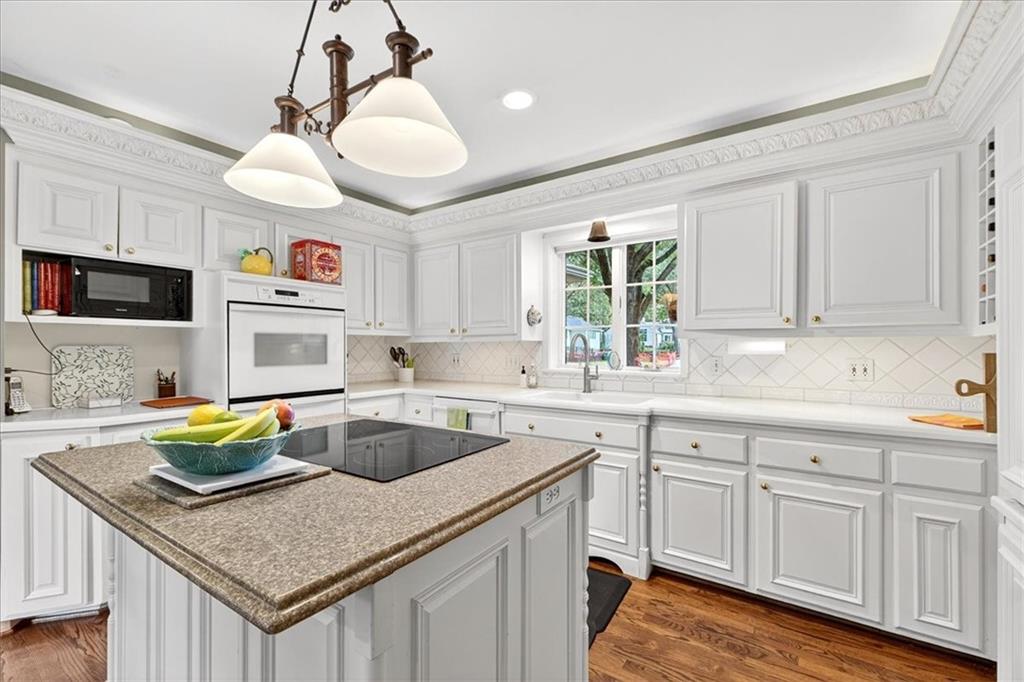 3514 W 92nd Street