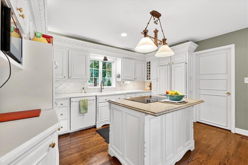 3514 W 92nd Street
