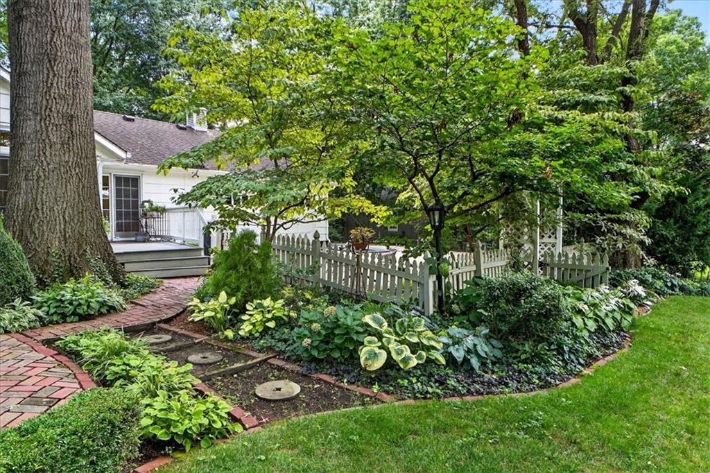 3514 W 92nd Street